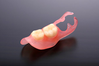 バルプラストによる修復